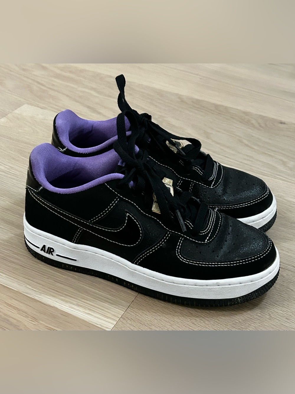 Nike Air Force 1 Low '07 LV8 'World Champ' Youth Size 4Y Black Purple DQ0300-001